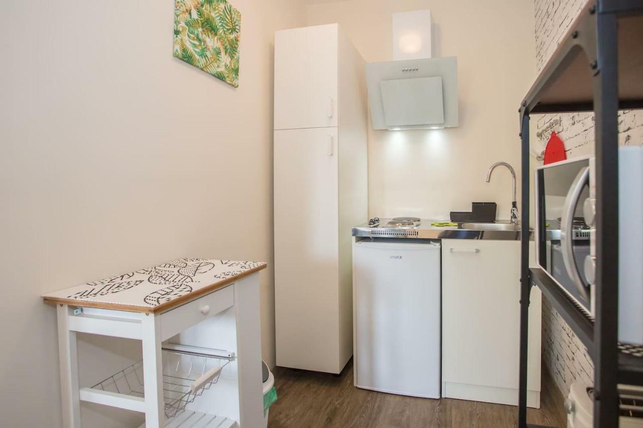 Caprice Studio Apartment Porec Ngoại thất bức ảnh