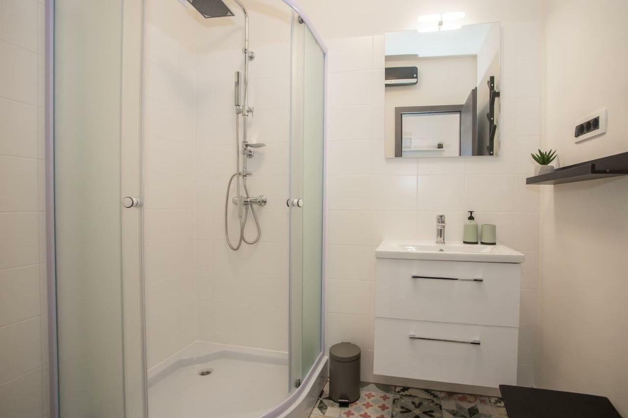 Caprice Studio Apartment Porec Ngoại thất bức ảnh