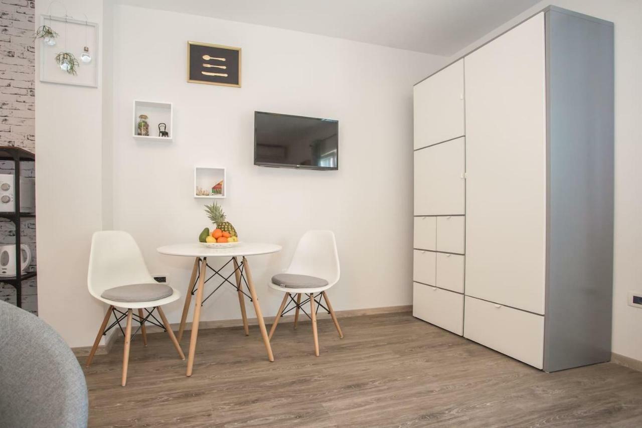 Caprice Studio Apartment Porec Ngoại thất bức ảnh
